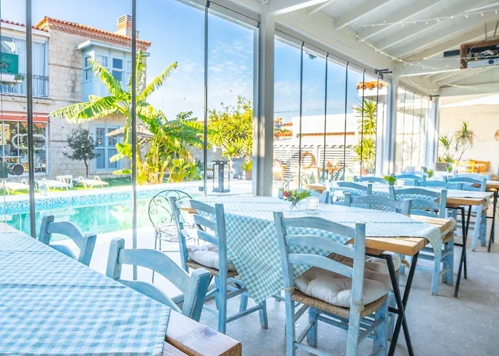 Katre Szálloda Alacati